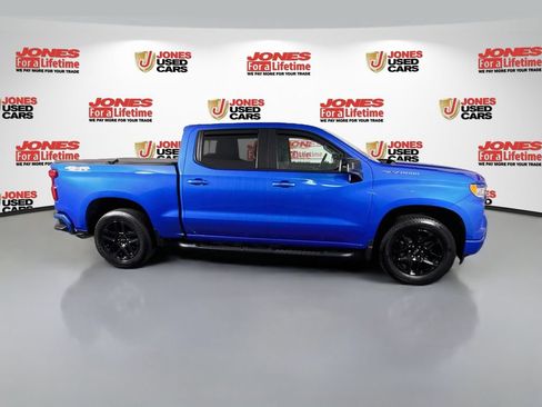 Used 2025 Chevrolet Silverado 1500 RST w/ Convenience Package II AWD/4WD image 18