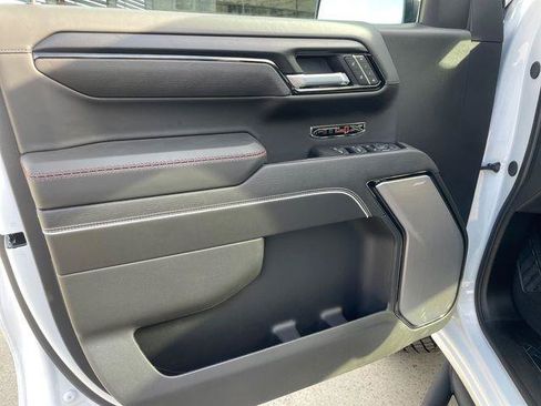 New 2026 GMC Sierra 1500 AT4X AWD/4WD image 17