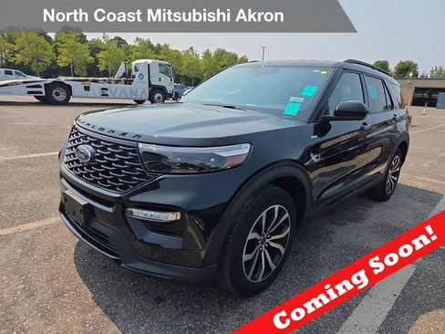 Used 2023 Ford Explorer ST-Line AWD/4WD image 1