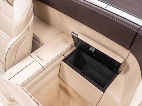 Used 2013 Mercedes-Benz SL 550 image 16