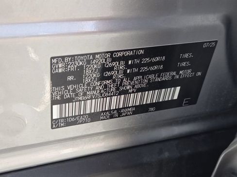 Used 2025 Toyota RAV4 XLE Premium AWD/4WD image 35