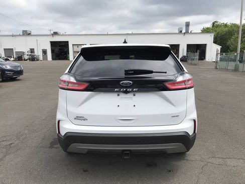 Used 2023 Ford Edge SEL w/ Convenience Package AWD/4WD image 3