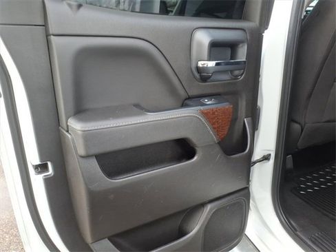 Used 2018 GMC Sierra 1500 SLE image 15