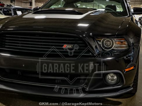 Used 2013 Ford Mustang GT Premium RWD image 19
