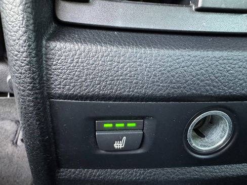 Used 2015 BMW 328i xDrive 4dr Sdn 328i xDrive AWD SULEV image 24