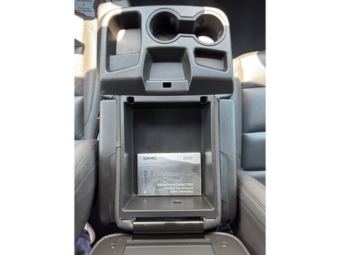 Used 2025 GMC Sierra 1500 SLT RWD image 24