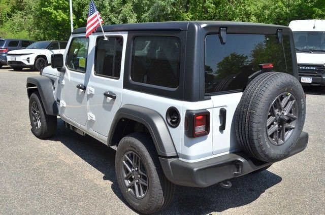 New 2026 Jeep Wrangler Unlimited Sport AWD/4WD image 6