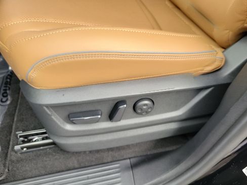 New 2026 INFINITI QX80 Luxe w/ Cargo Package RWD image 16