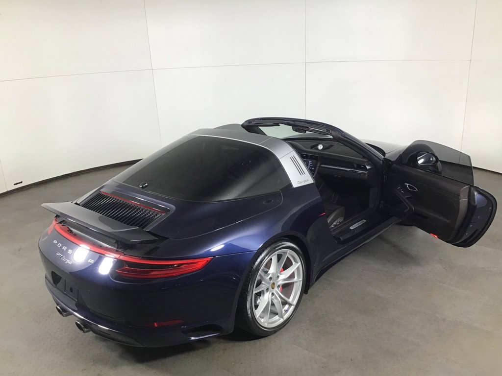 Certified 2019 Porsche 911 Targa 4S AWD/4WD image 37