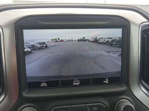 Used 2021 Chevrolet Silverado 1500 LTZ AWD/4WD image 25