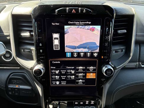 Used 2019 RAM 2500 Limited AWD/4WD image 23