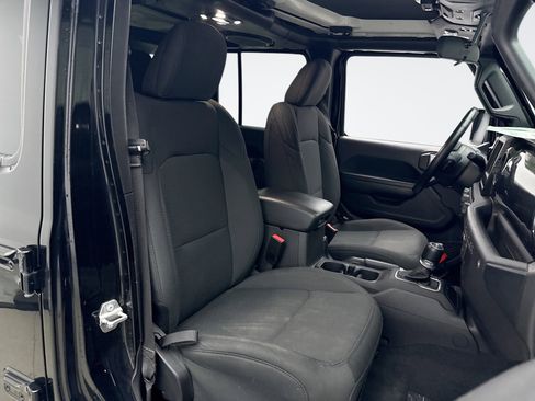 Used 2022 Jeep Wrangler Unlimited Sport image 16