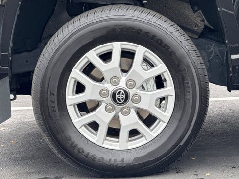 Used 2024 Toyota Tacoma SR image 33