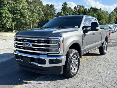 Certified 2024 Ford F250 Lariat AWD/4WD image 4