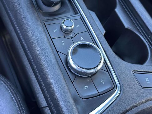 Used 2023 Cadillac XT5 Premium Luxury w/ Technology Package image 33