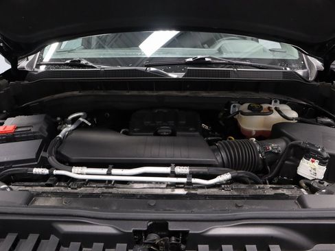 Used 2024 Chevrolet Silverado 1500 LT image 14