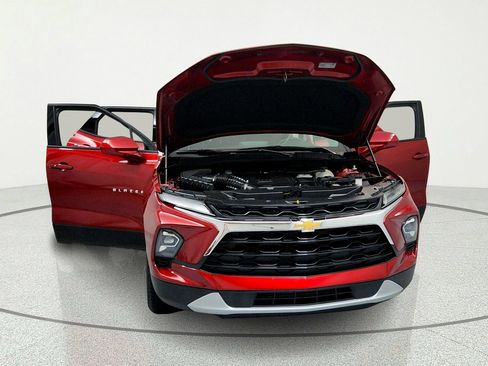 Used 2024 Chevrolet Blazer LT w/ LPO, Floor Liner Package FWD image 15