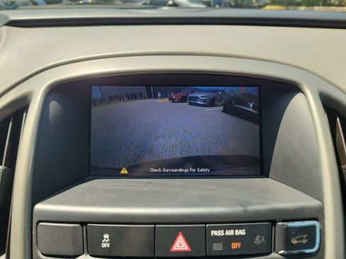 Used 2014 Buick Verano FWD image 27