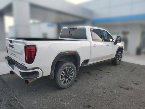 Used 2023 GMC Sierra 2500 AT4 w/ AT4 Premium Plus Package AWD/4WD image 6