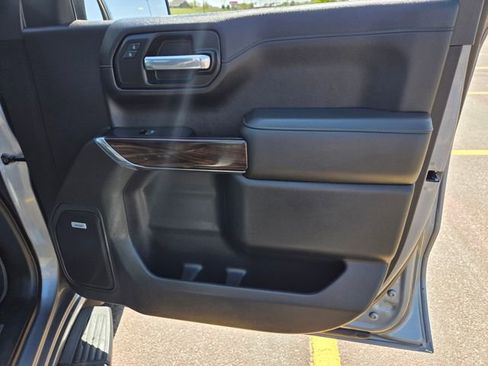 Used 2020 GMC Sierra 1500 SLT w/ SLT Premium Plus Package AWD/4WD image 34
