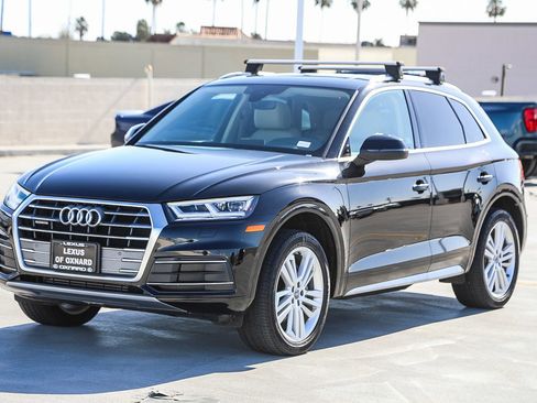Used 2019 Audi Q5 2.0T Premium Plus w/ Premium Plus Package image 3