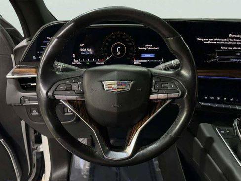 Used 2021 Cadillac Escalade Luxury RWD image 36