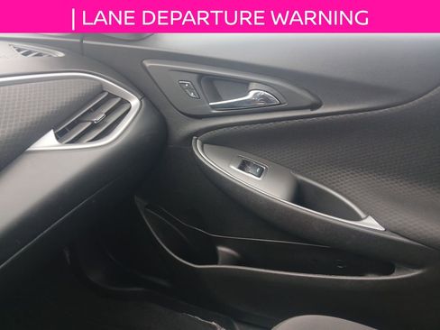 Used 2024 Chevrolet Malibu LT image 15