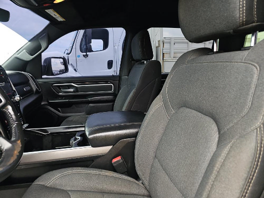 Used 2020 RAM 1500 Big Horn AWD/4WD image 9