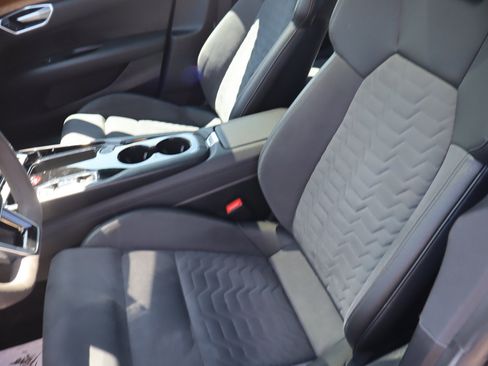 Used 2022 Audi e-tron GT Premium Plus AWD/4WD image 24