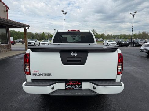 Used 2019 Nissan Frontier S image 5