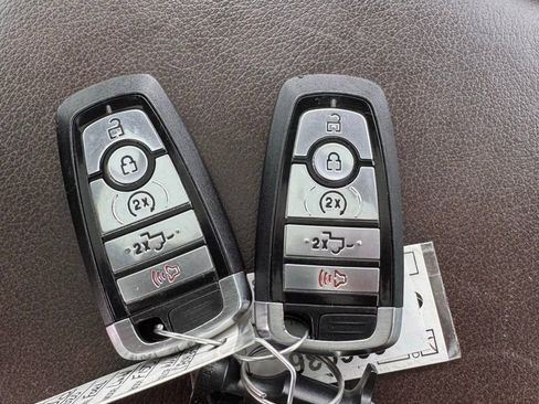 Used 2020 Ford F150 Limited w/ Trailer Tow Package image 34