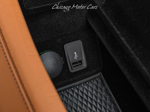 Used 2016 Ferrari California T RWD image 20