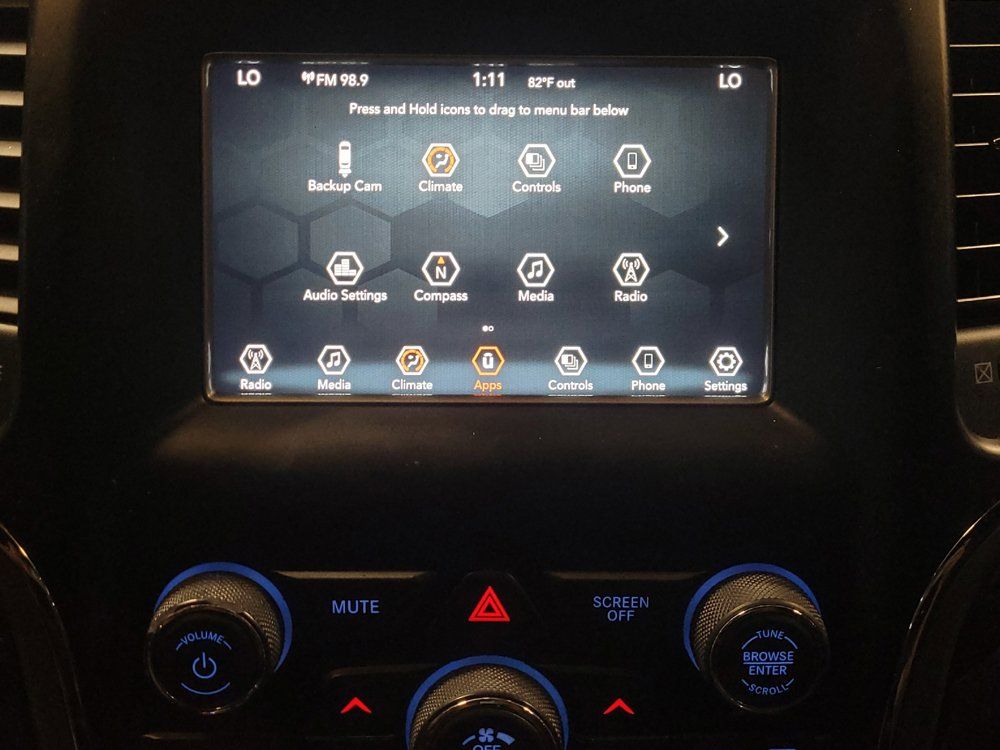 Used 2021 Jeep Grand Cherokee Laredo AWD/4WD image 25