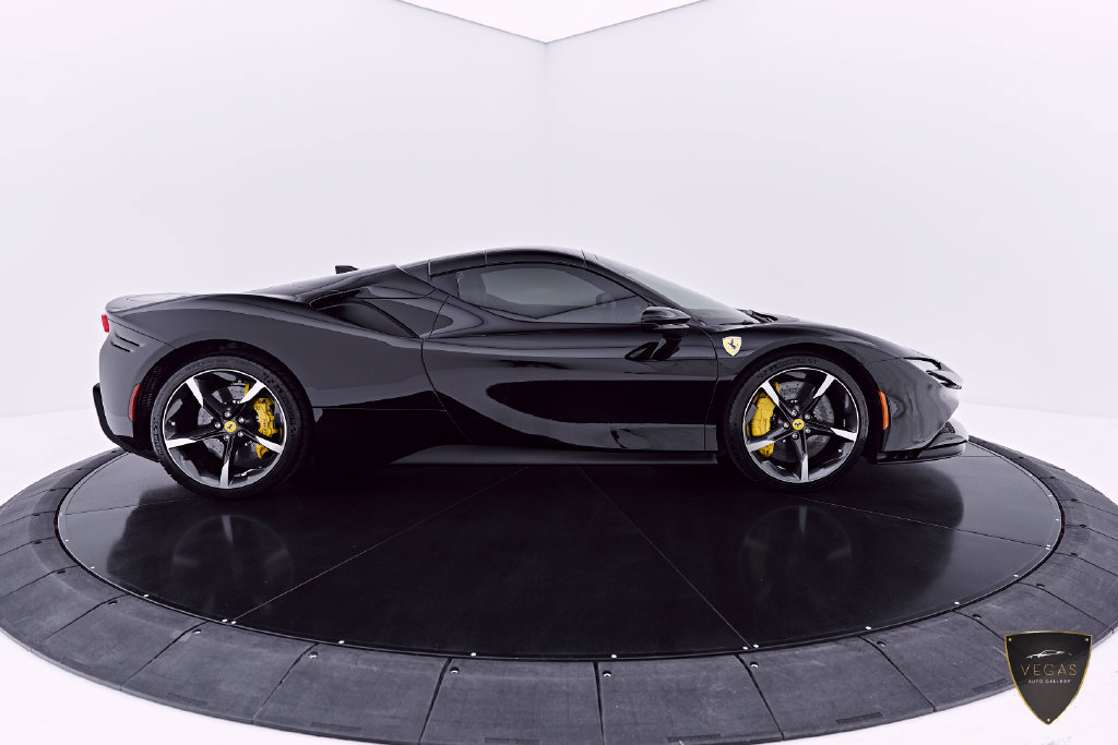 Used 2024 Ferrari SF90 Spider AWD/4WD image 17