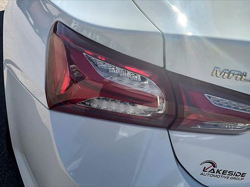Used 2021 Chevrolet Malibu LT image 23