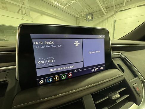 Used 2021 GMC Yukon SLT w/ SLT Luxury Plus Package image 17