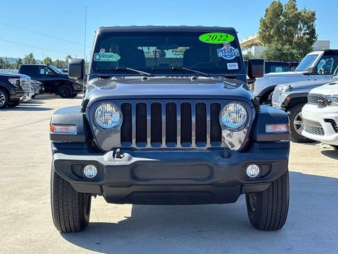 Used 2022 Jeep Wrangler Unlimited Sport image 7