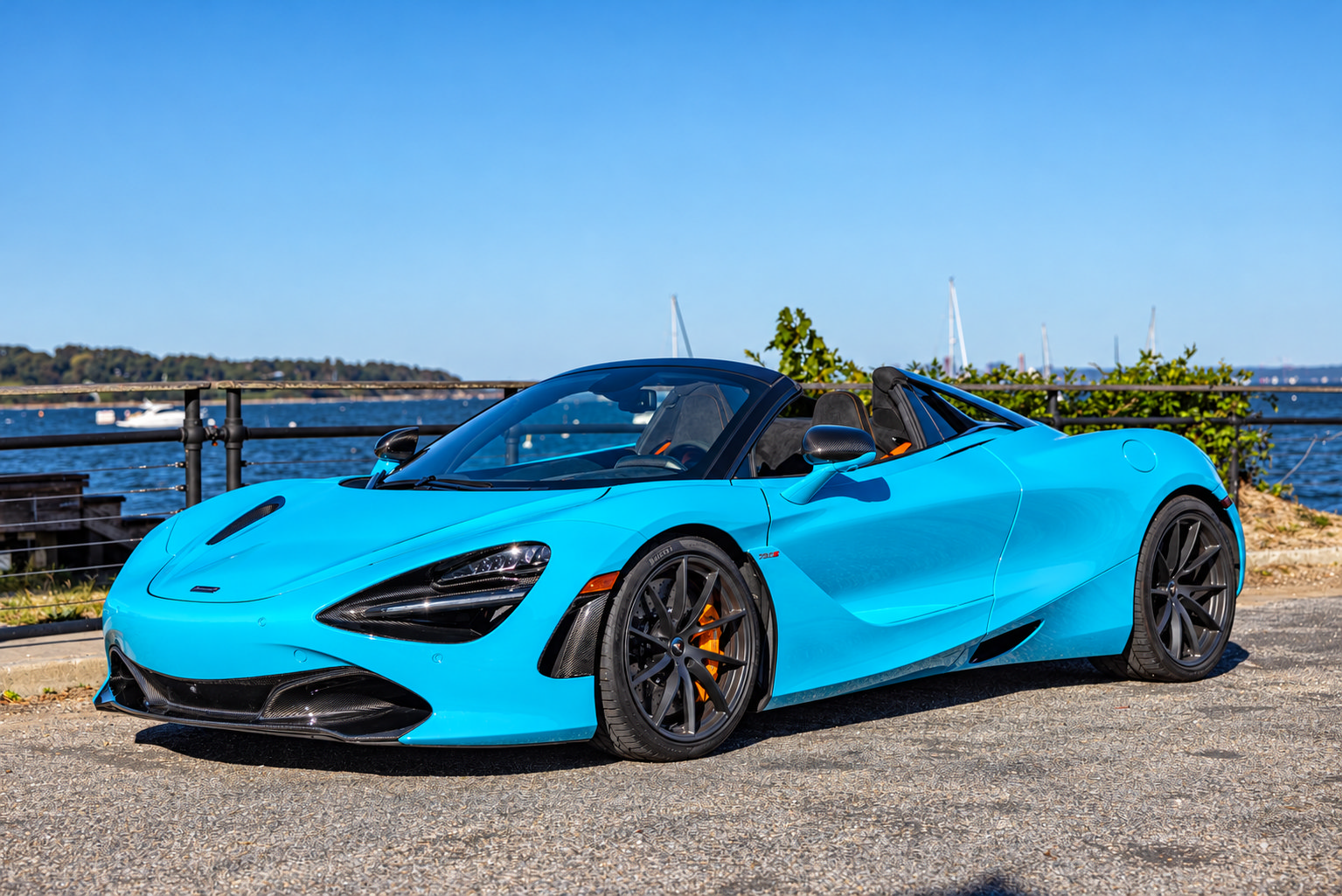 Used 2020 McLaren 720S Luxury RWD image 1