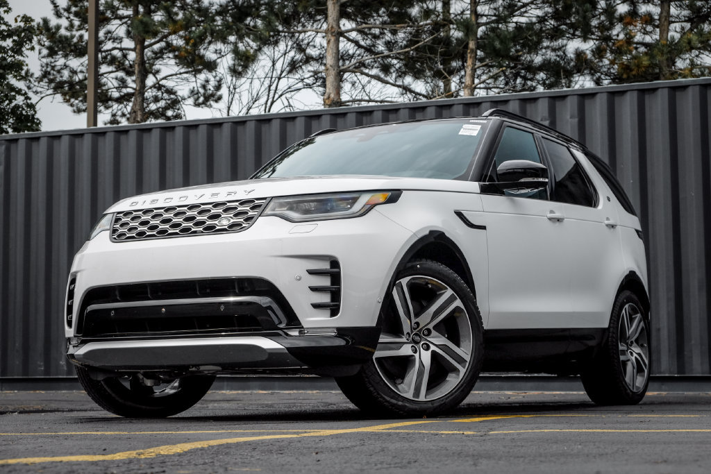 New 2026 Land Rover Discovery Limited Edition AWD/4WD image 1
