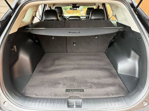 Used 2024 Kia Sportage EX image 32