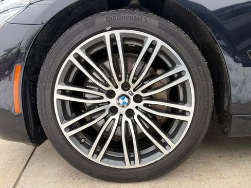 Used 2018 BMW 530i xDrive 530i xDrive image 31