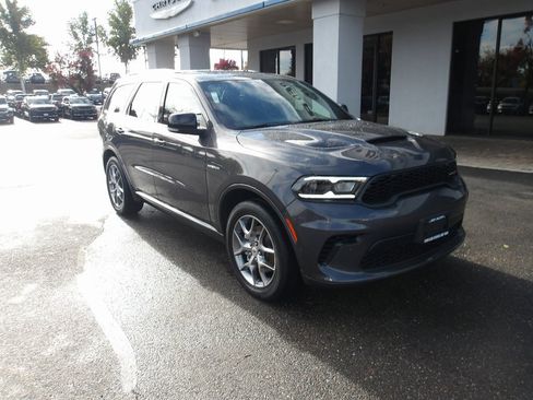 New 2026 Dodge Durango GT image 2