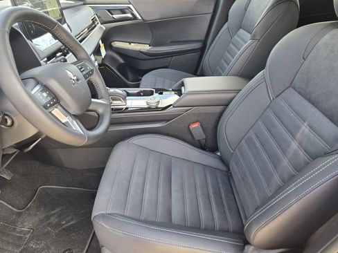 New 2026 Mitsubishi Outlander SE AWD/4WD image 10
