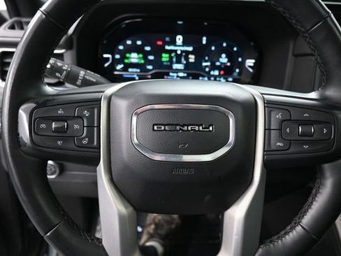 Used 2023 GMC Yukon Denali AWD/4WD image 37