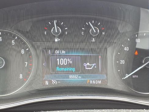 Used 2021 Buick Encore Preferred w/ Safety Package AWD/4WD image 7