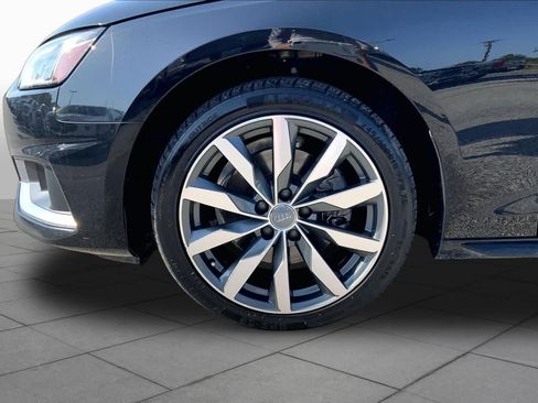 Used 2020 Audi A4 2.0T Premium FWD image 11