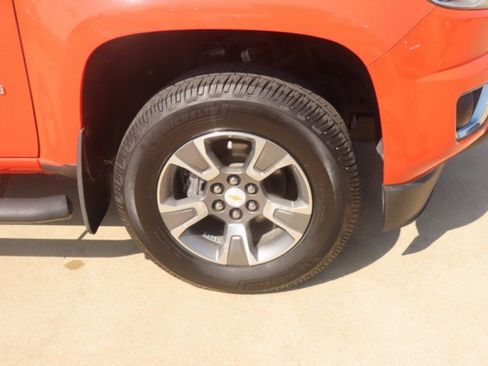 Used 2019 Chevrolet Colorado Z71 RWD image 7