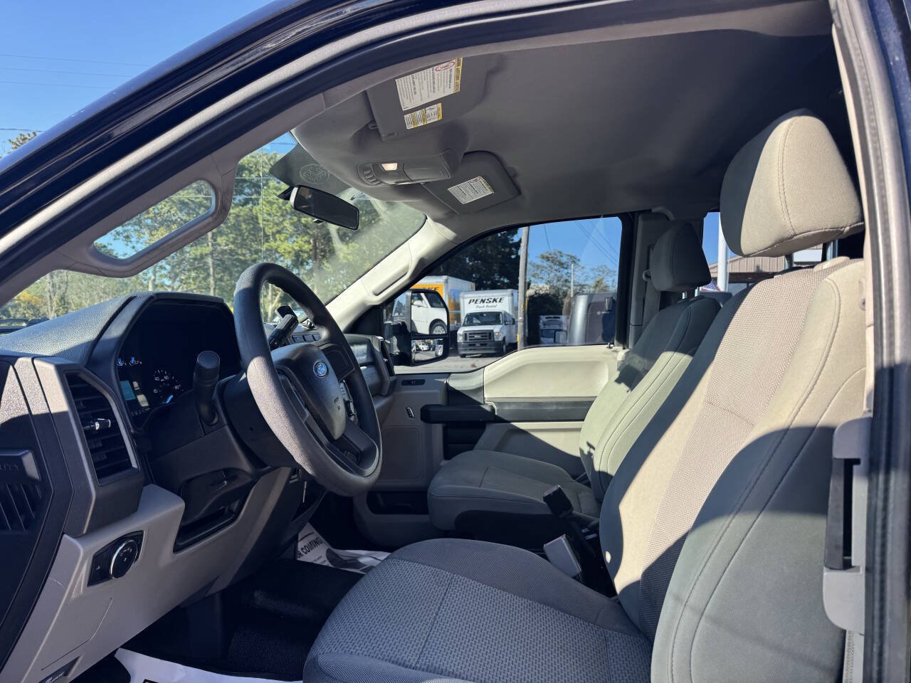 Used 2017 Ford F250 XL w/ Power Equipment Group AWD/4WD image 16