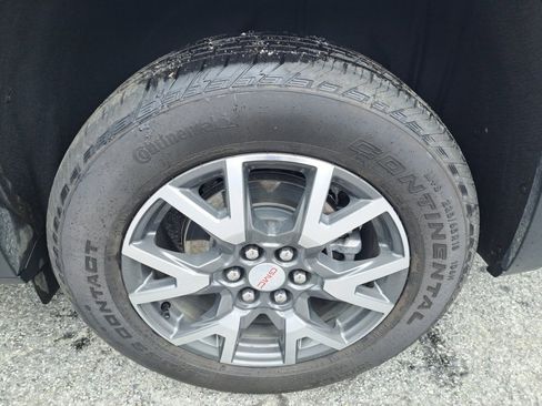 Used 2023 GMC Acadia SLE w/ Driver Convenience Package AWD/4WD image 21