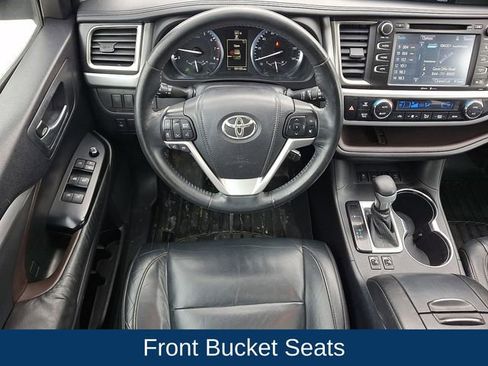 Used 2015 Toyota Highlander XLE image 14